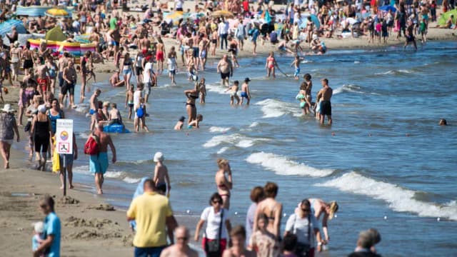 Gdzie zakaz kąpieli nad Bałtykiem? Sprawdź niebezpieczne miejsca Gdzie zakaz kąpieli nad Bałtykiem? Sprawdź niebezpieczne miejsca