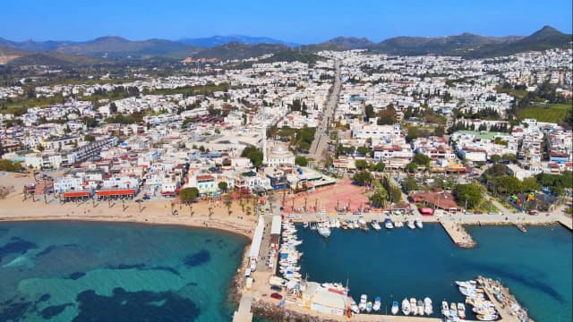 Turgutreis atrakcje: odkryj ukryte skarby i niezapomniane chwile Turgutreis atrakcje: odkryj ukryte skarby i niezapomniane chwile