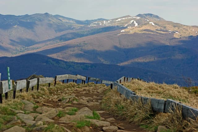 Bieszczady gdzie nocleg – odkryj najlepsze miejsca na wypoczynek Bieszczady gdzie nocleg – odkryj najlepsze miejsca na wypoczynek